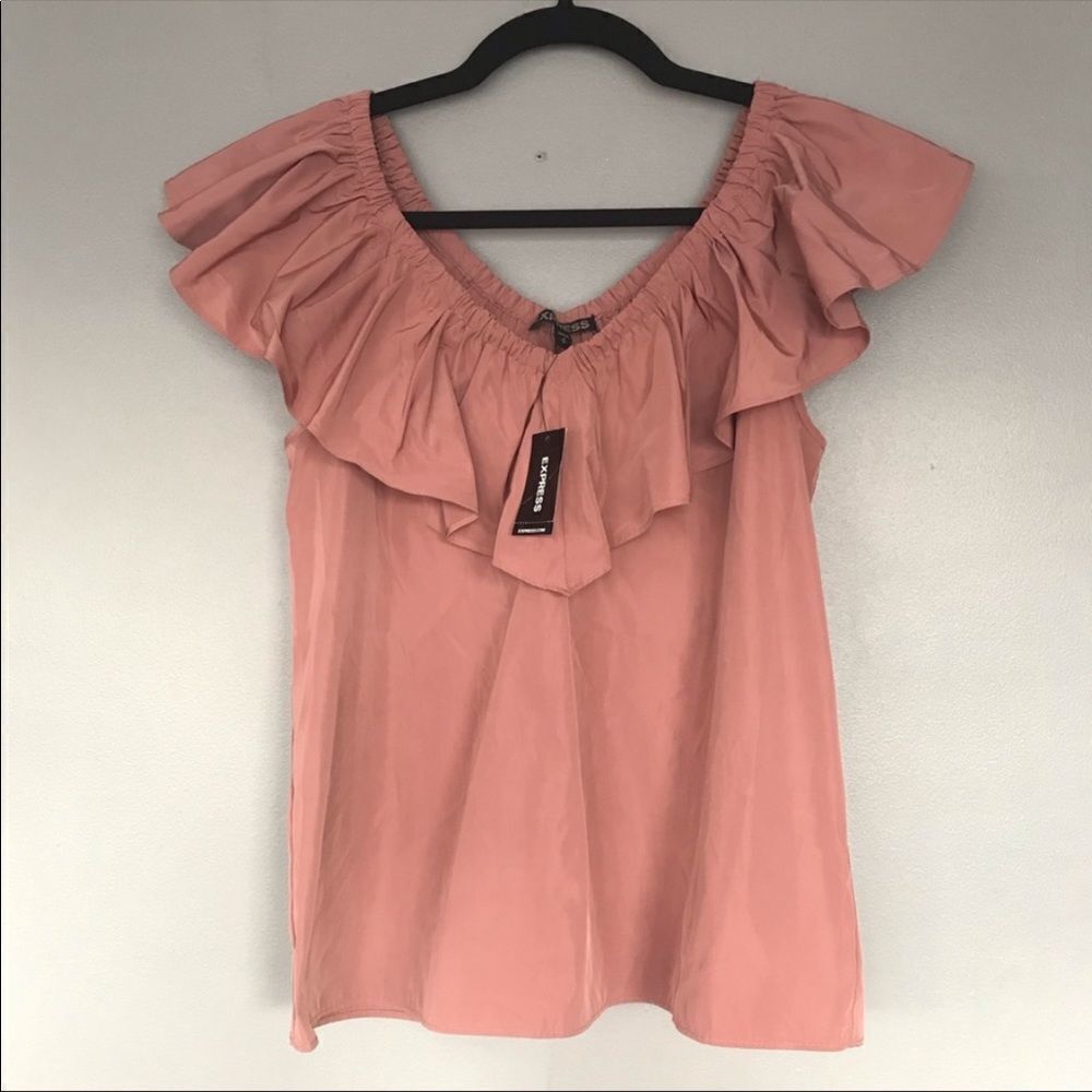 ✨ Express Peach Ruffle V Neck Top✨ - Picture 3 of 5